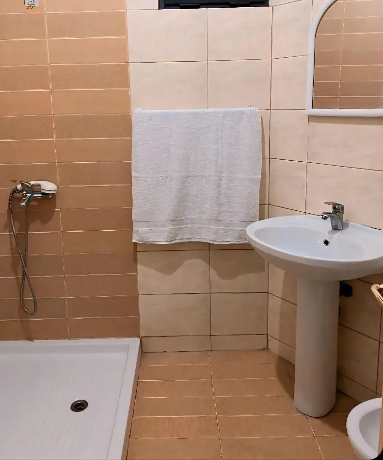 Mam Apartment Τίρανα